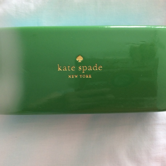 Kate spade hard side eyeglass case - Picture 8 of 8